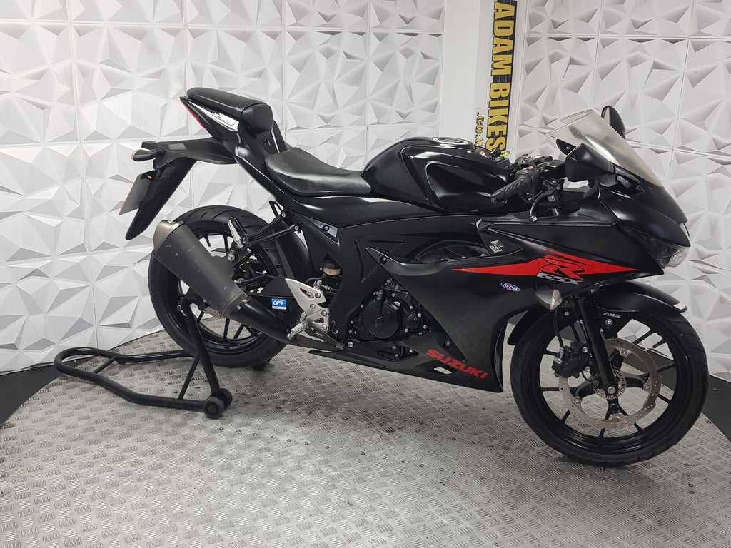 2018 SUZUKI GSXR125