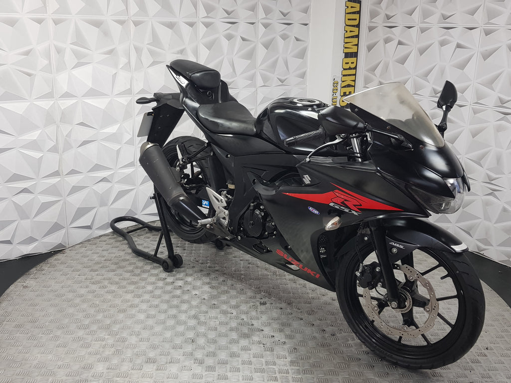 2018 SUZUKI GSXR125