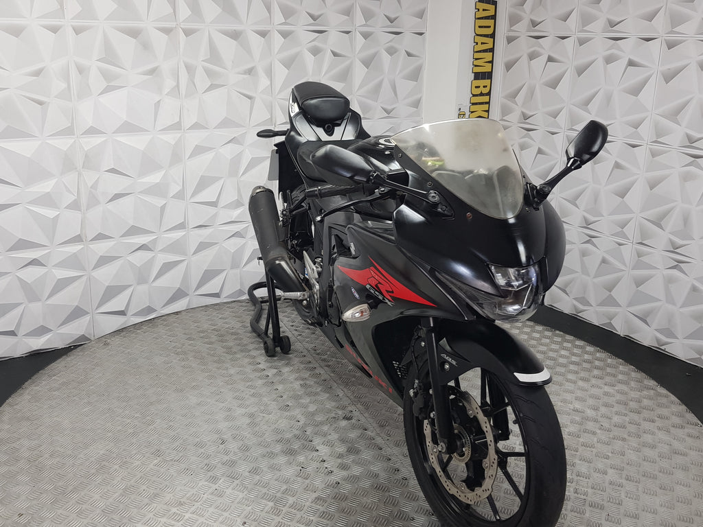 2018 SUZUKI GSXR125