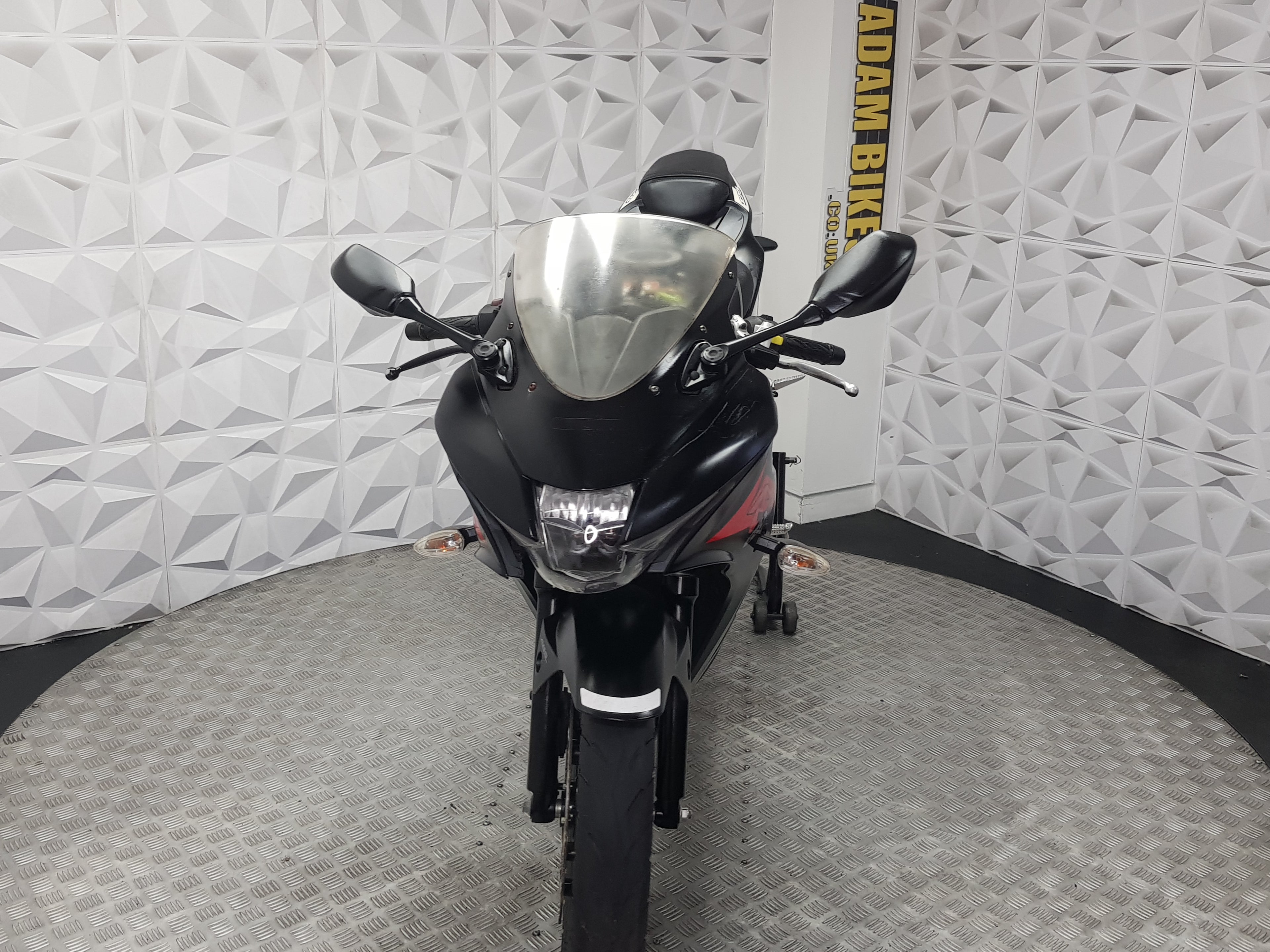 2018 SUZUKI GSXR125