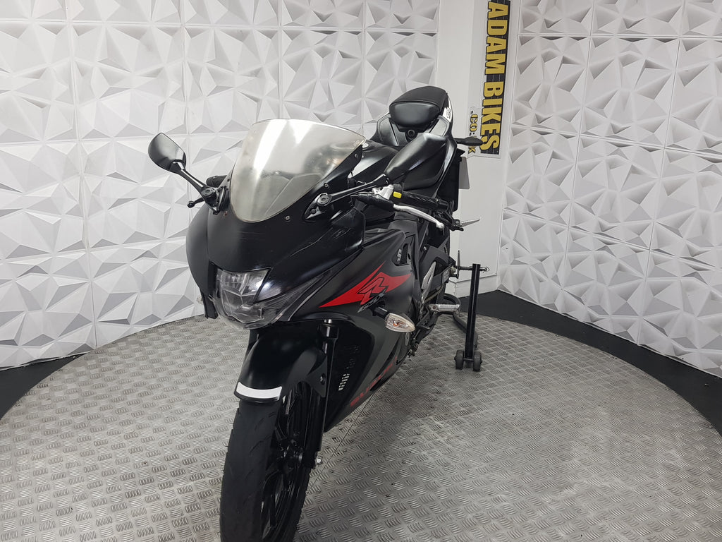 2018 SUZUKI GSXR125