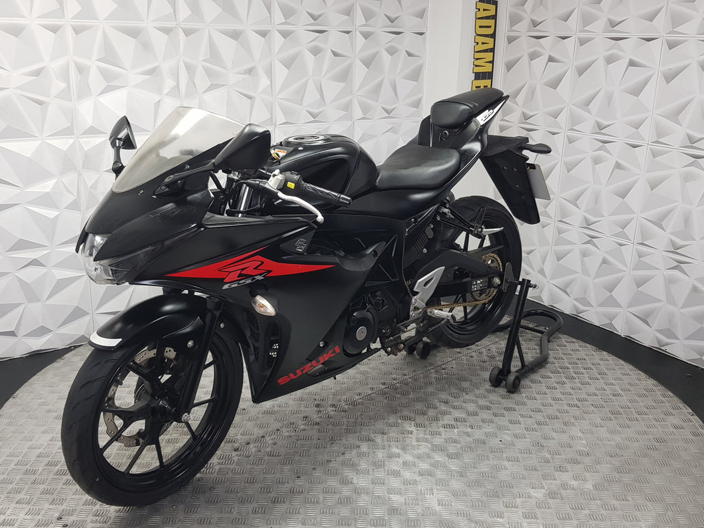 2018 SUZUKI GSXR125