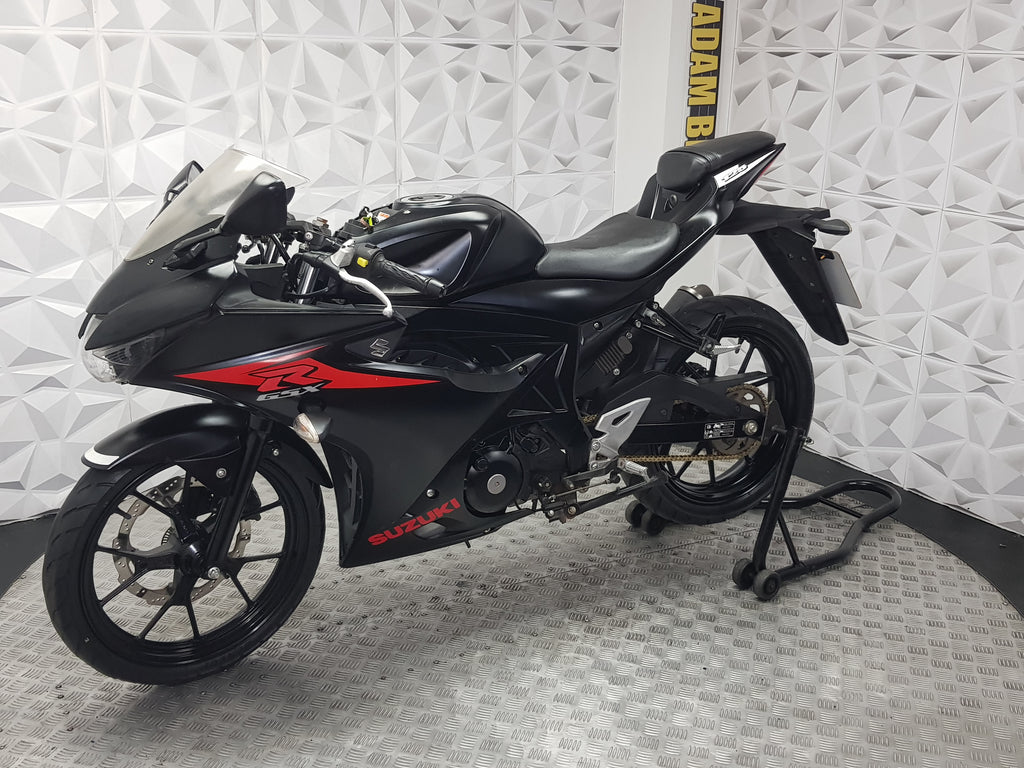 2018 SUZUKI GSXR125