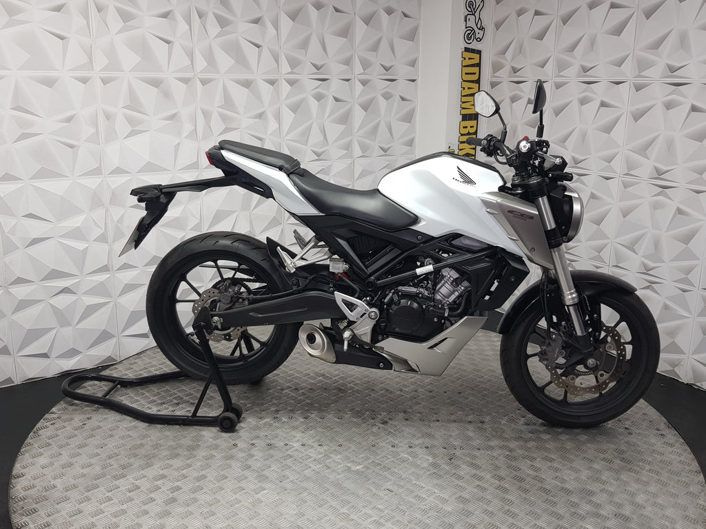 2018 HONDA CB125R