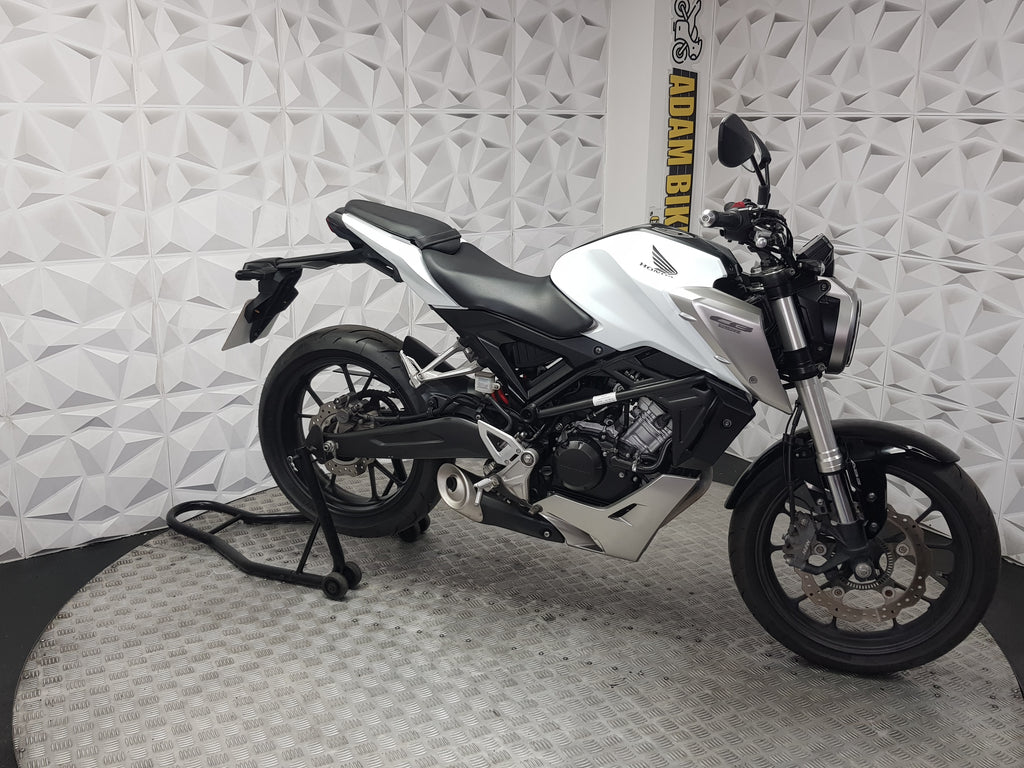 2018 HONDA CB125R