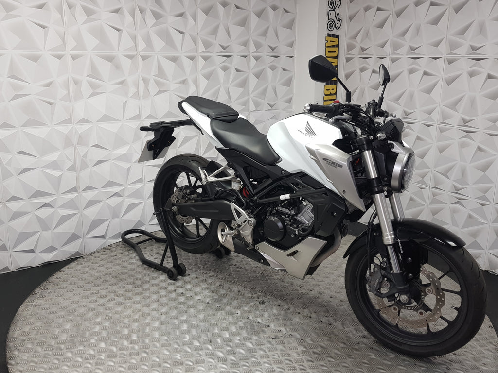 2018 HONDA CB125R