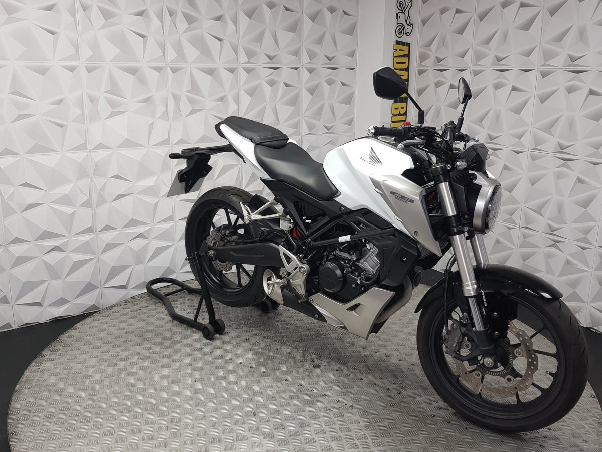 2018 HONDA CB125R