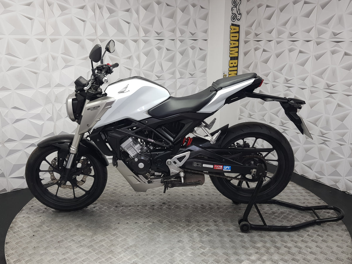 2018 HONDA CB125R