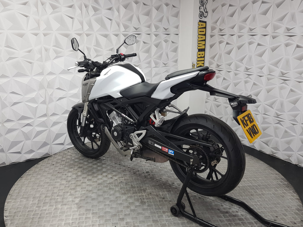 2018 HONDA CB125R