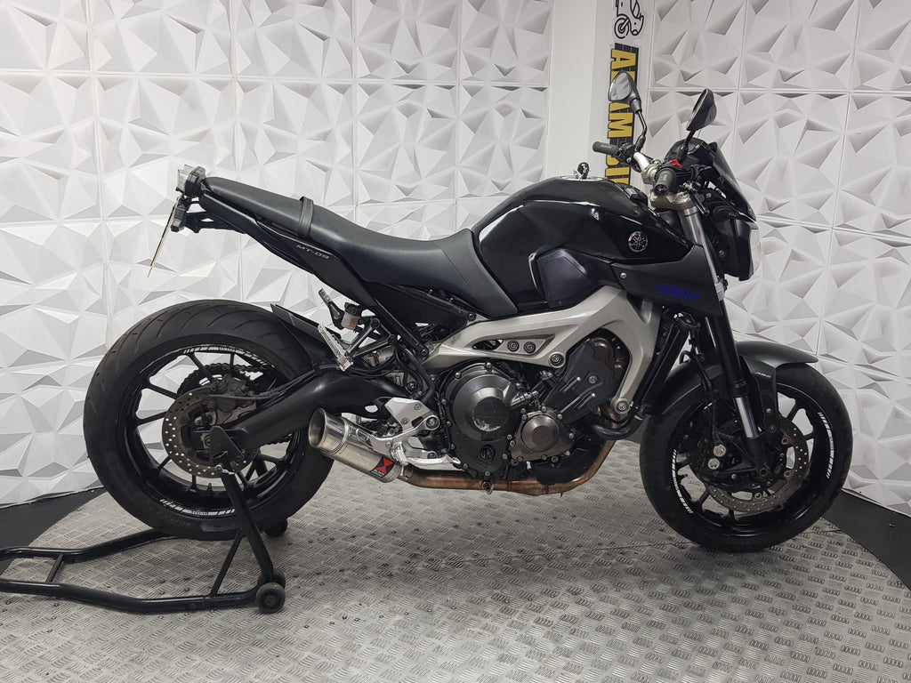 2015 YAMAHA MT09