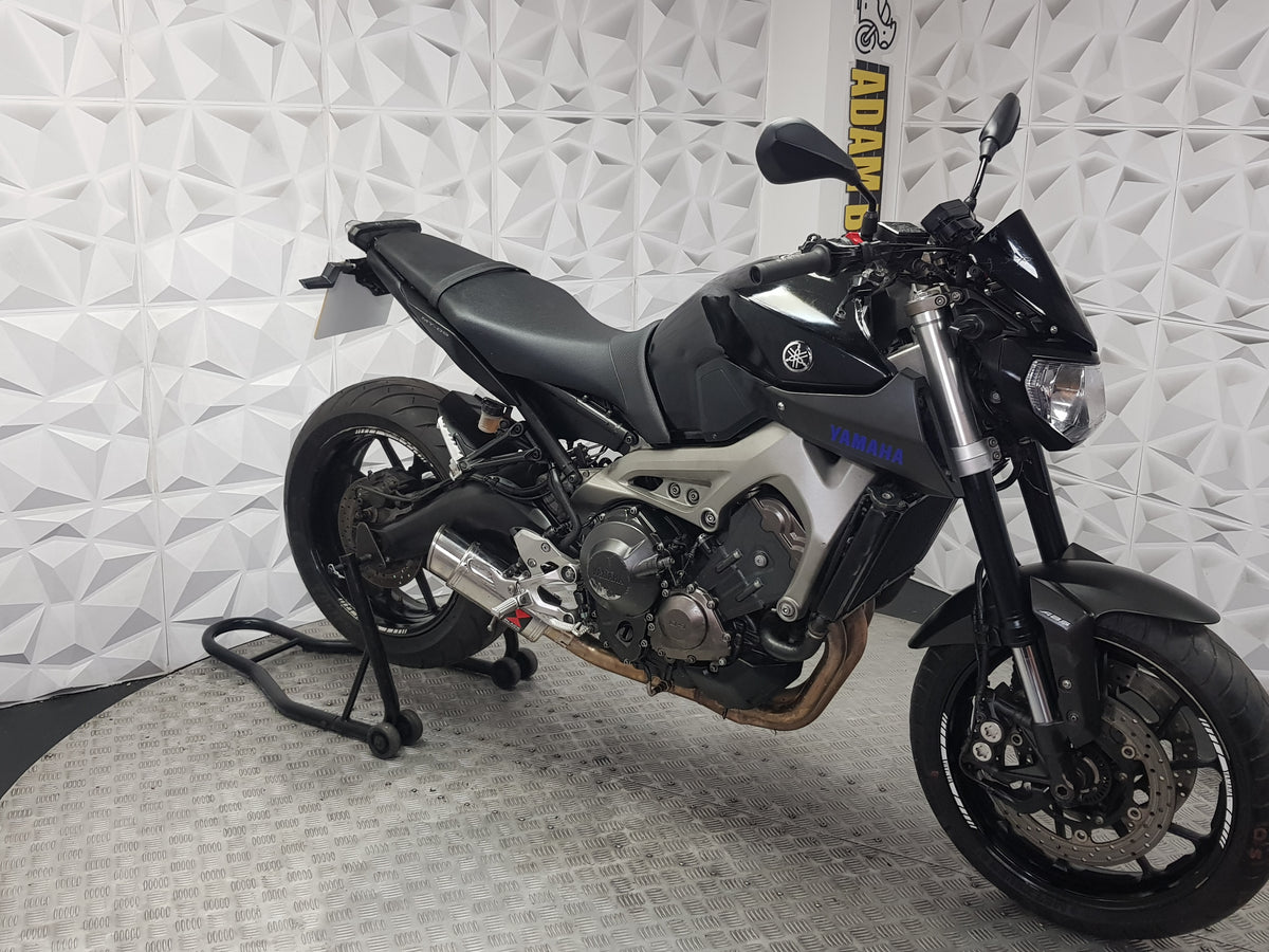 2015 YAMAHA MT09