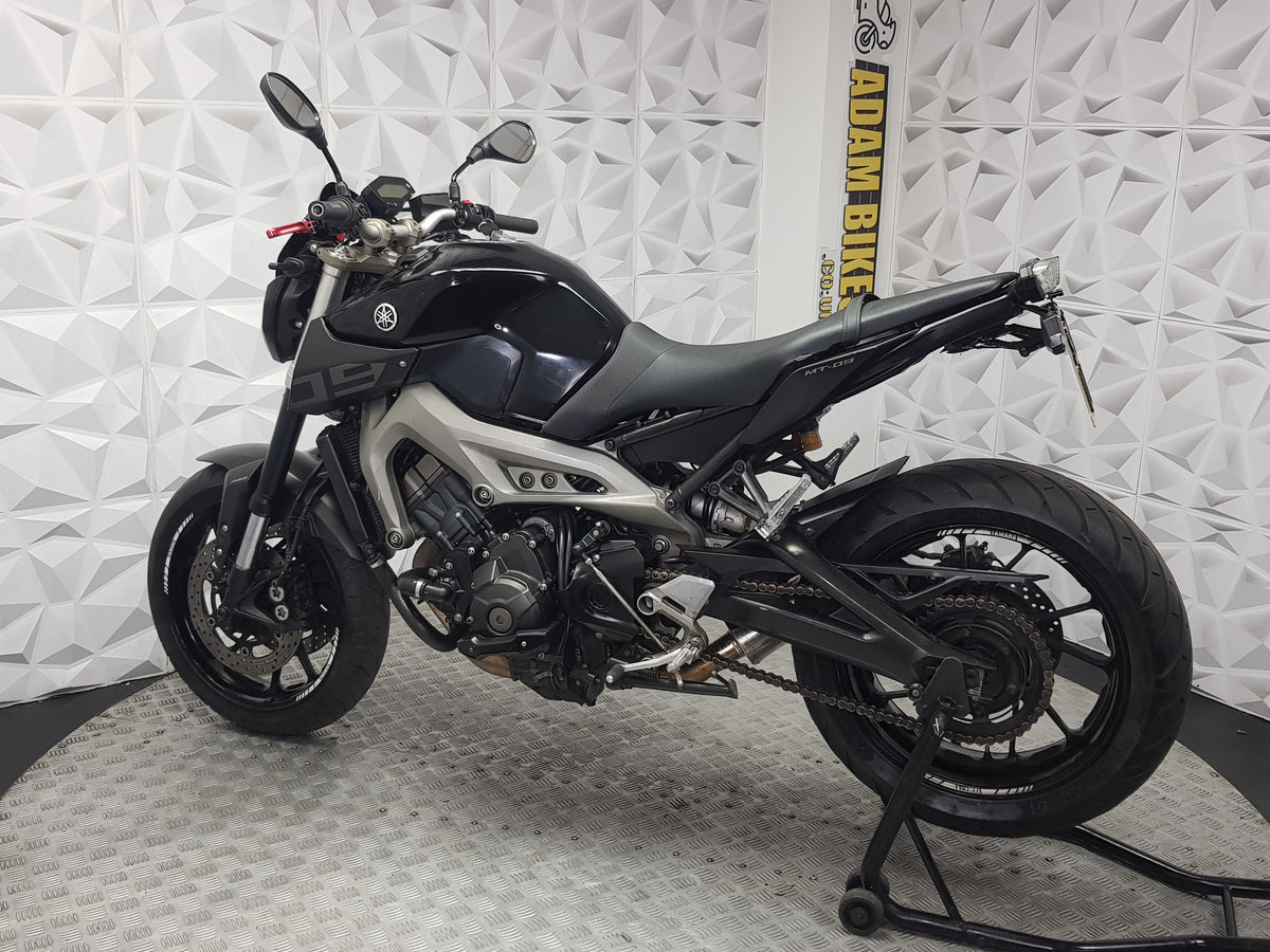 2015 YAMAHA MT09
