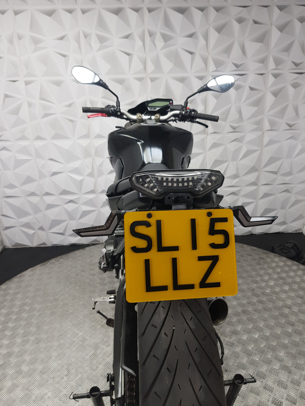 2015 YAMAHA MT09