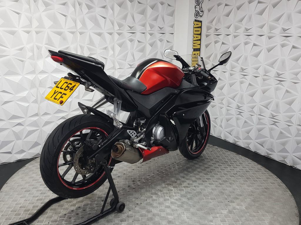 2015 YAMAHA YZF R125 ABS