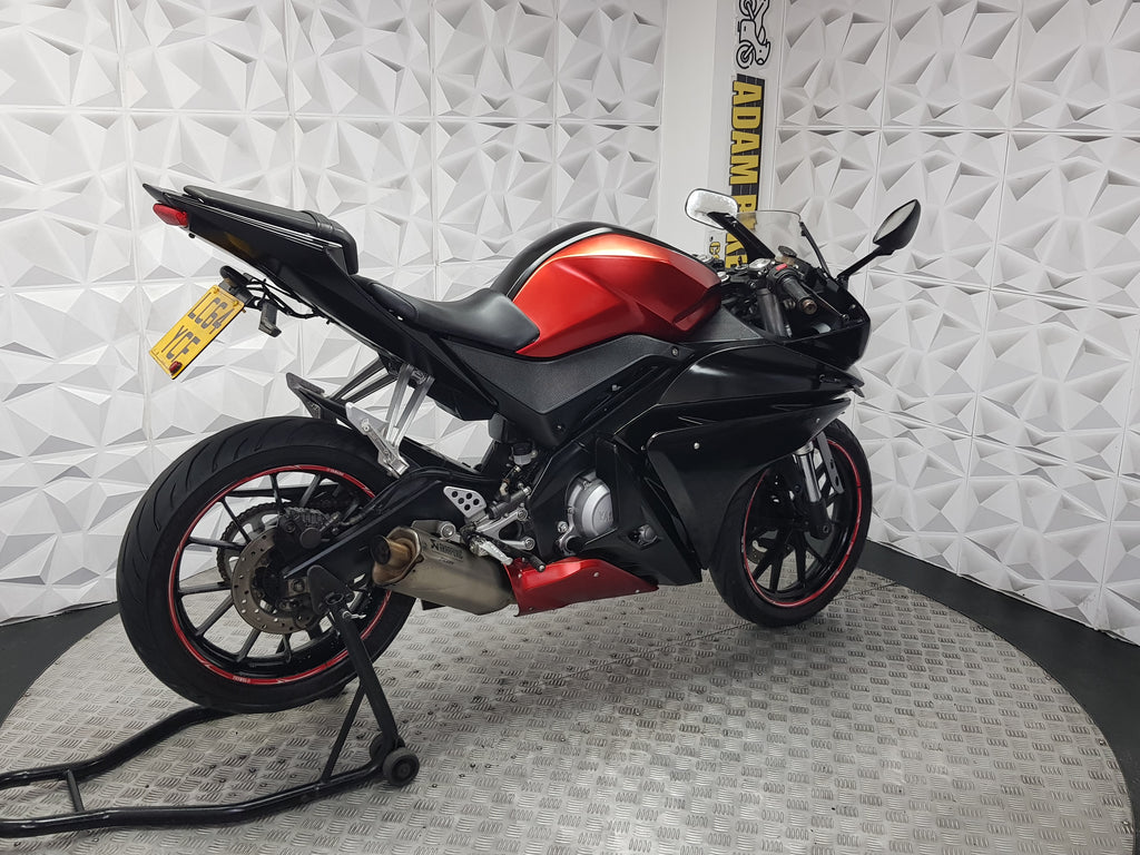 2015 YAMAHA YZF R125 ABS