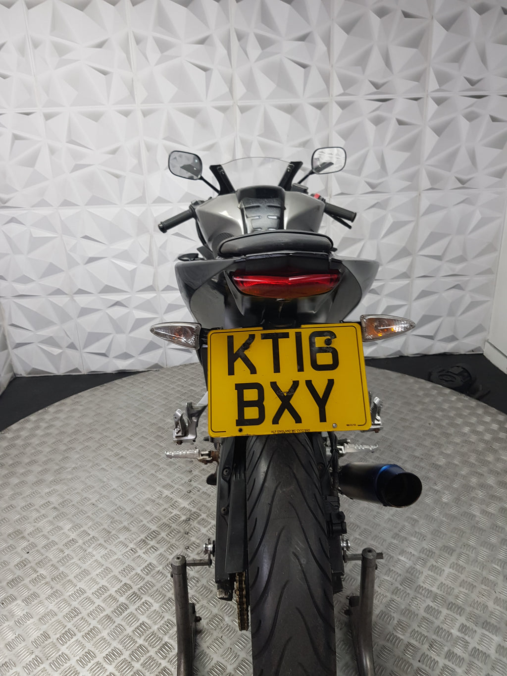 2016 YAMAHA YZF R125
