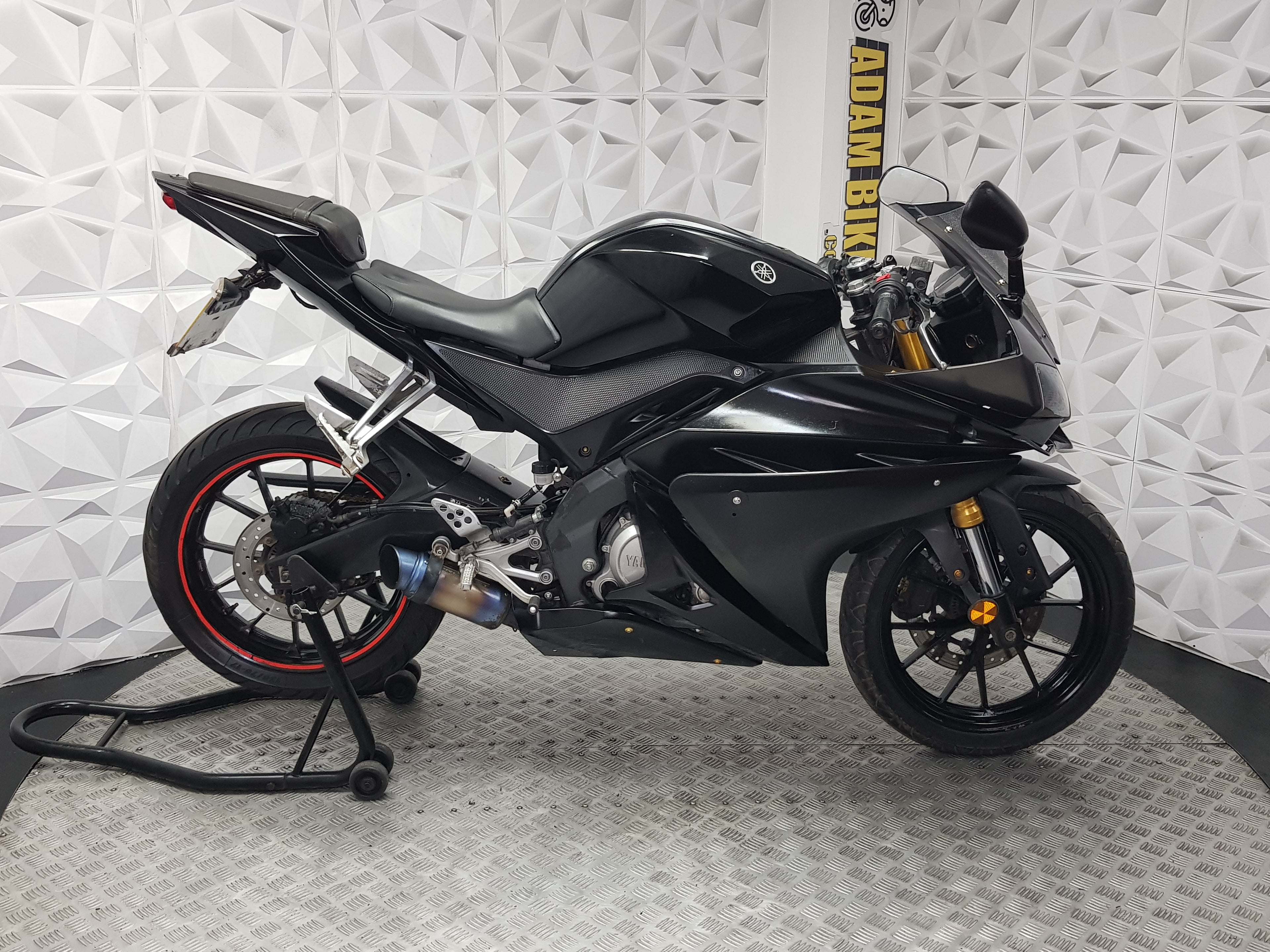 2014 YAMAHA YZF R125