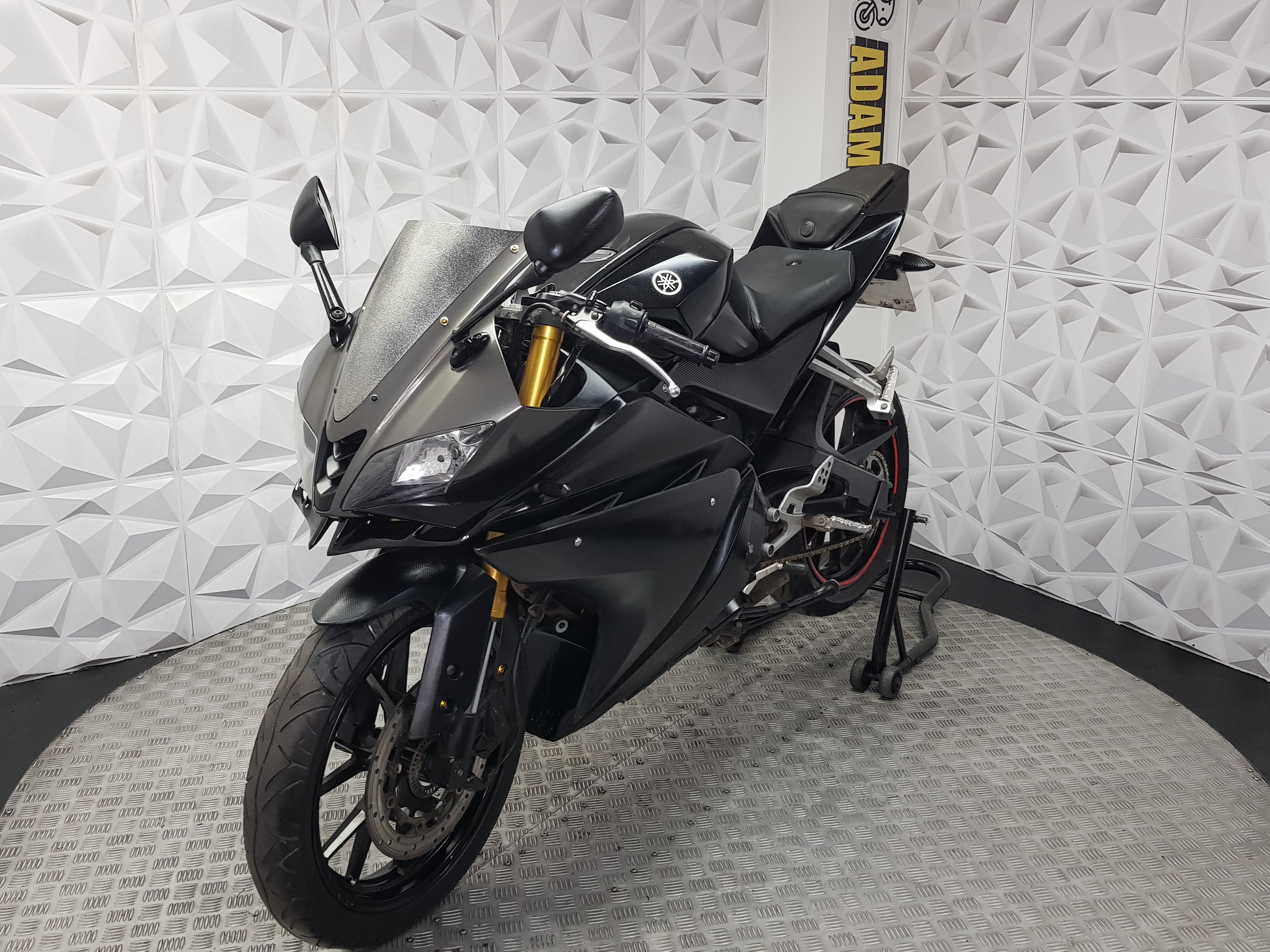2014 YAMAHA YZF R125