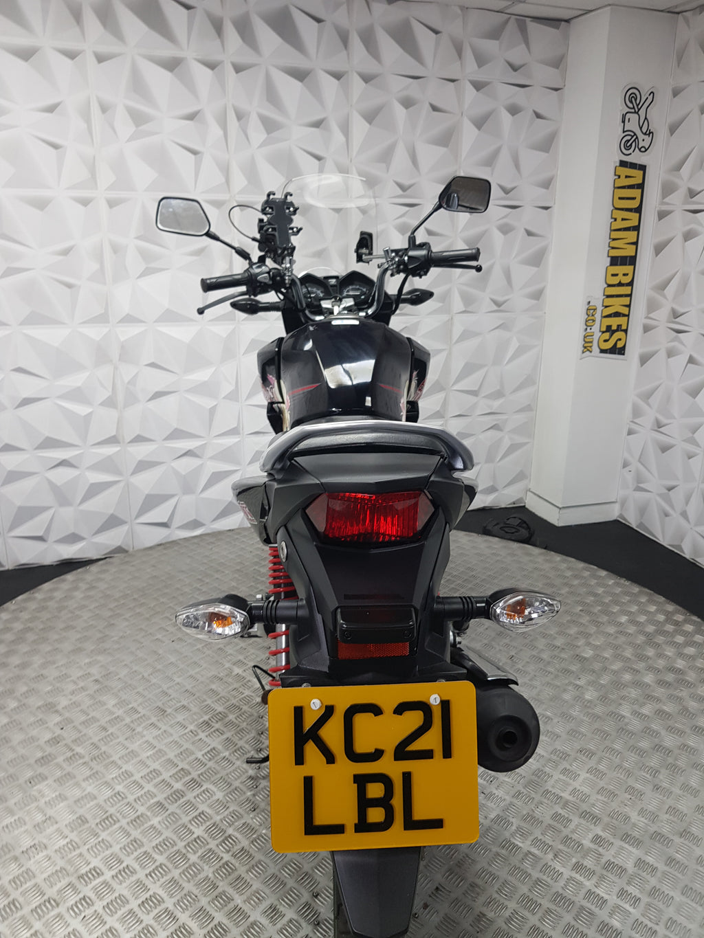 2021 HONDA CB125F