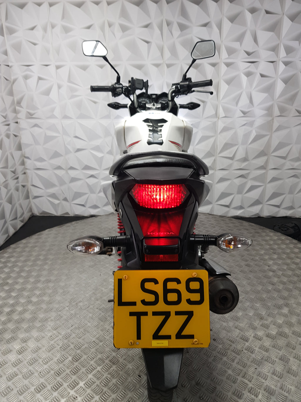 2019 HONDA CB125 F