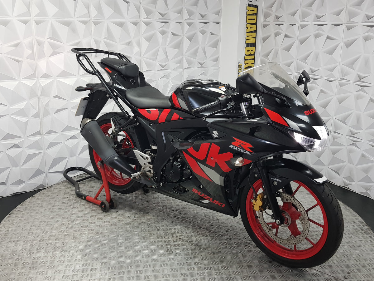 2018 SUZUKI GSX-R 125 ABS