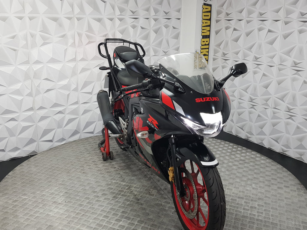 2018 SUZUKI GSX-R 125 ABS