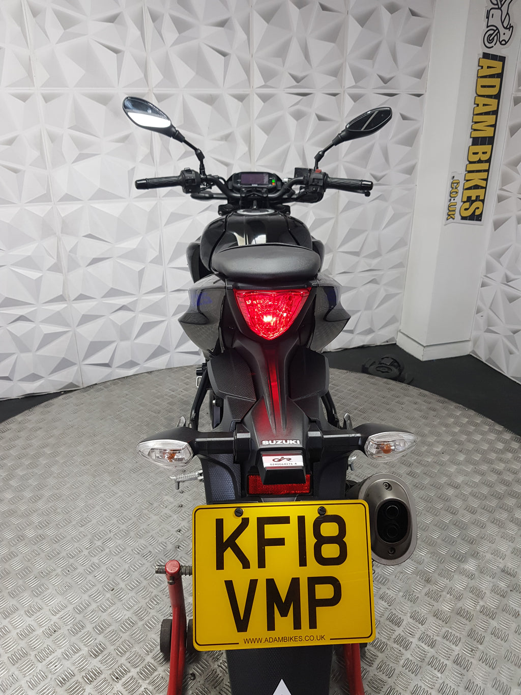 2018 SUZUKI GSX-S ABS