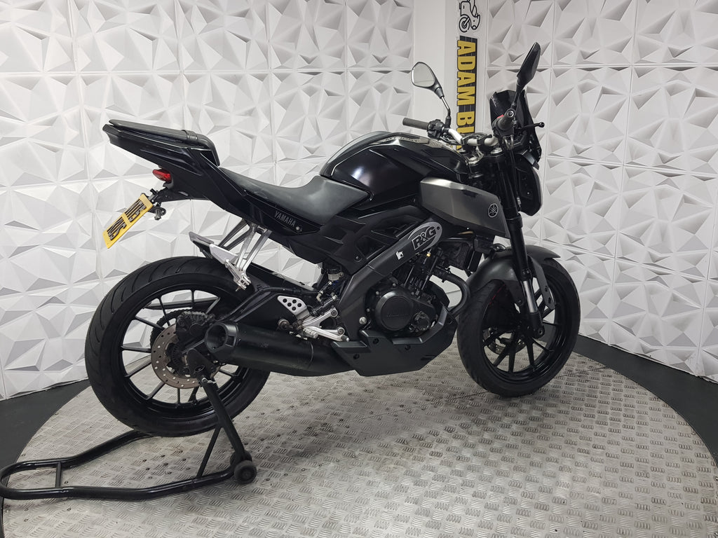 2015 Yamaha MT125