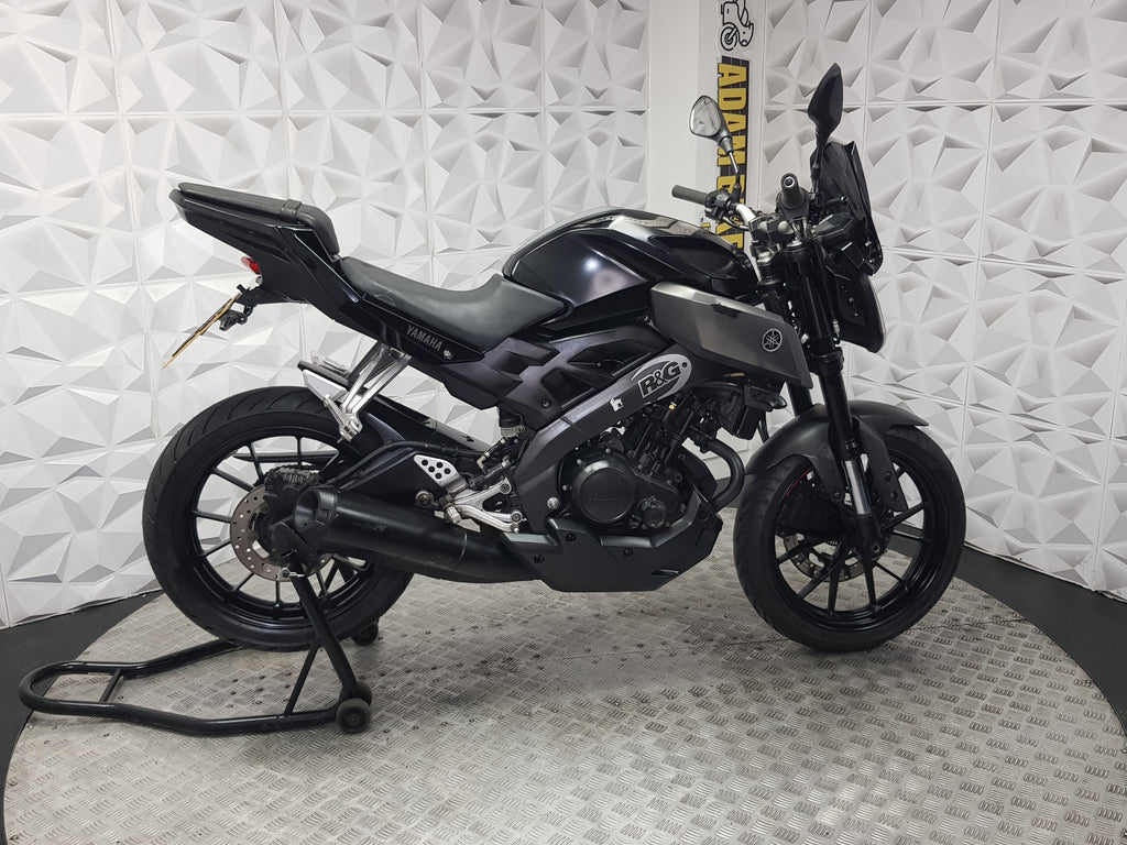 2015 Yamaha MT125