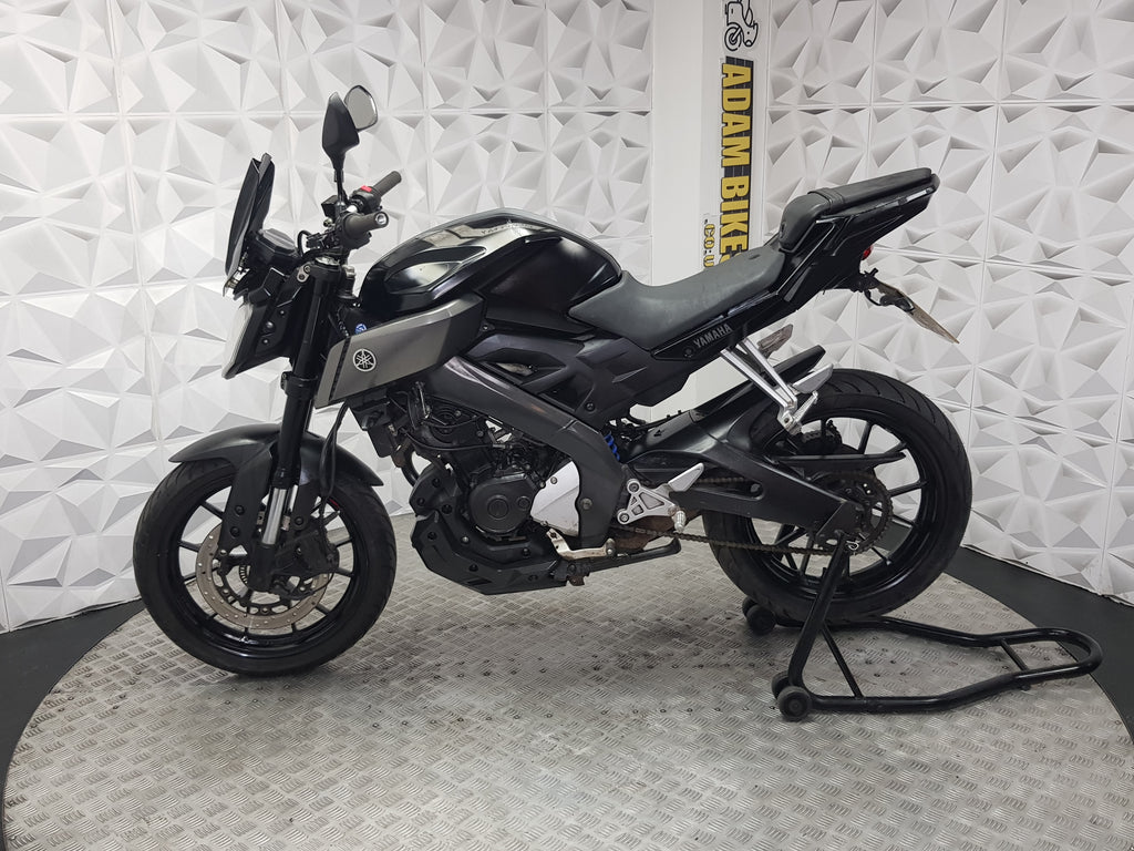 2015 Yamaha MT125