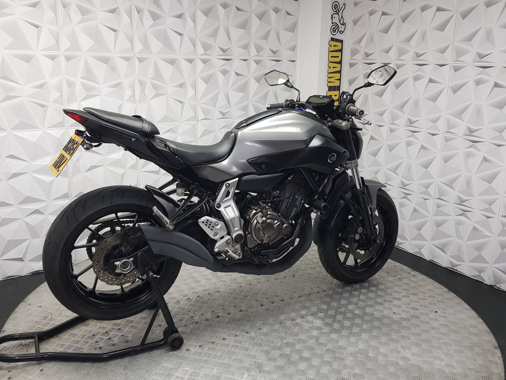 2014 YAMAHA MT-07 ABS