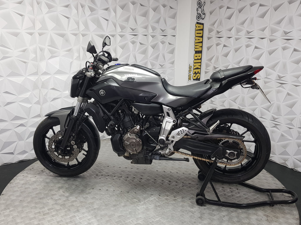 2014 YAMAHA MT-07 ABS