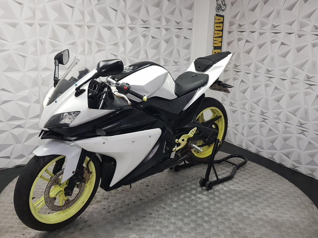 2009 YAMAHA YZF R125