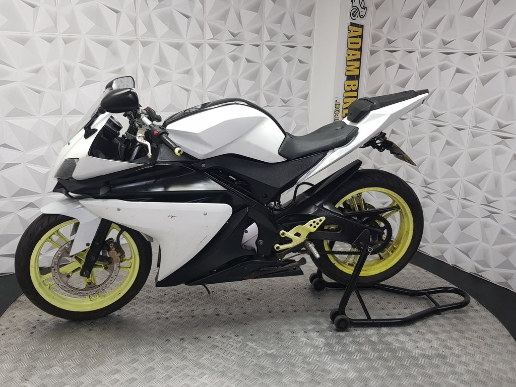 2009 YAMAHA YZF R125