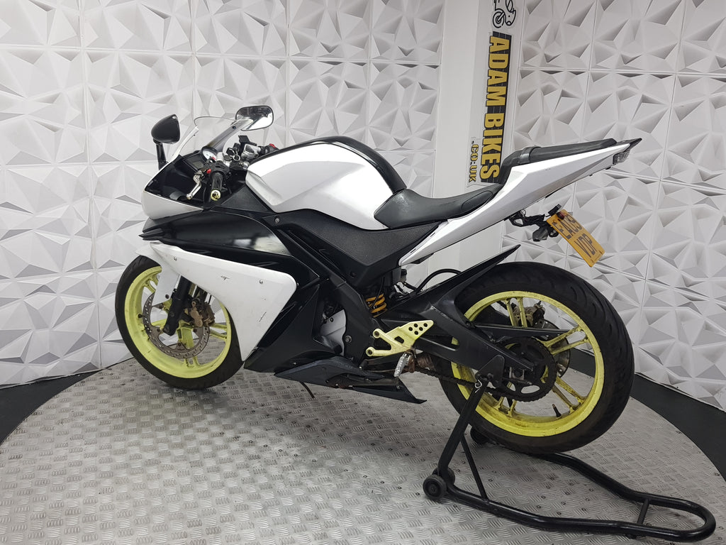 2009 YAMAHA YZF R125