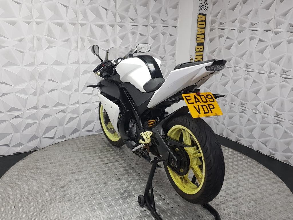 2009 YAMAHA YZF R125