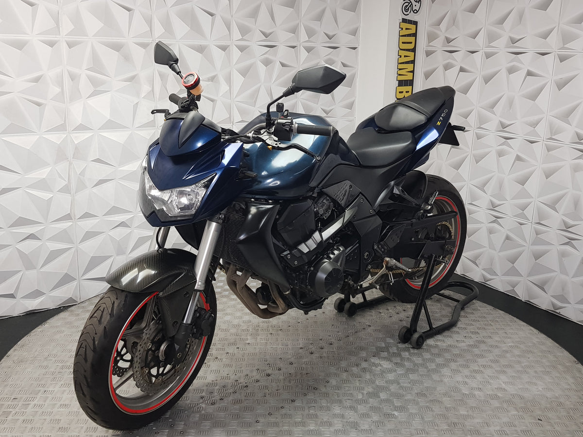 2009 Kawasaki ZR750