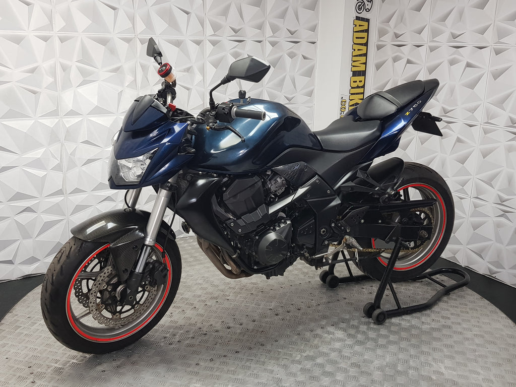 2009 Kawasaki ZR750