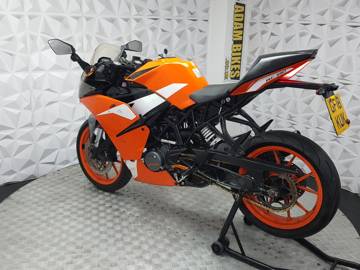 2018 KTM RC125