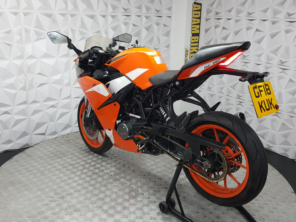 2018 KTM RC125