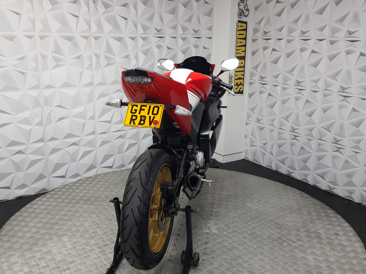 2010 YAMAHA R125