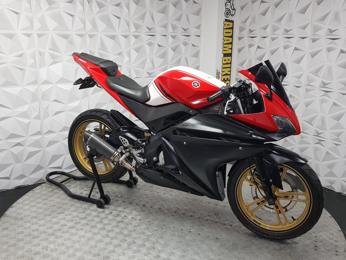 2010 YAMAHA R125