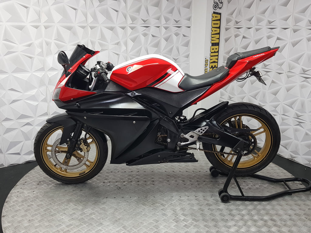 2010 YAMAHA R125