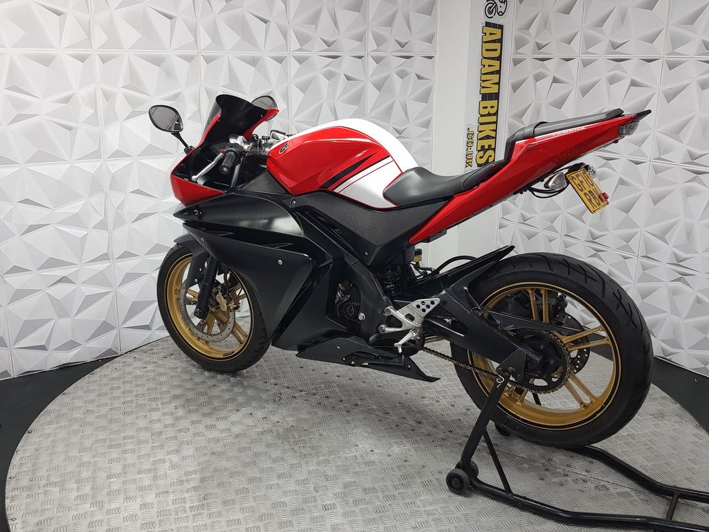 2010 YAMAHA R125