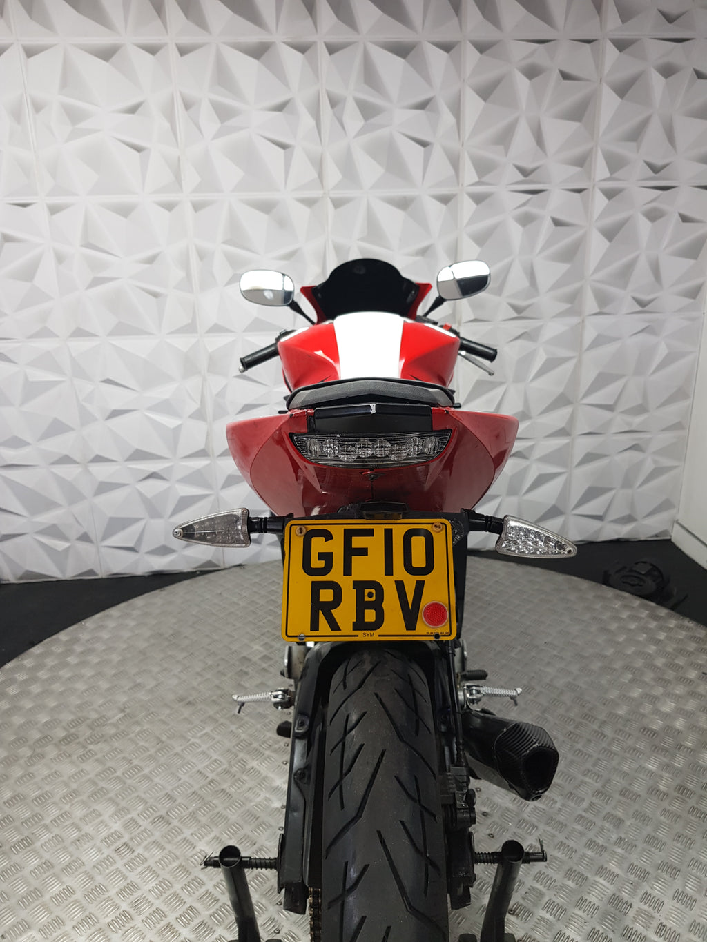 2010 YAMAHA R125