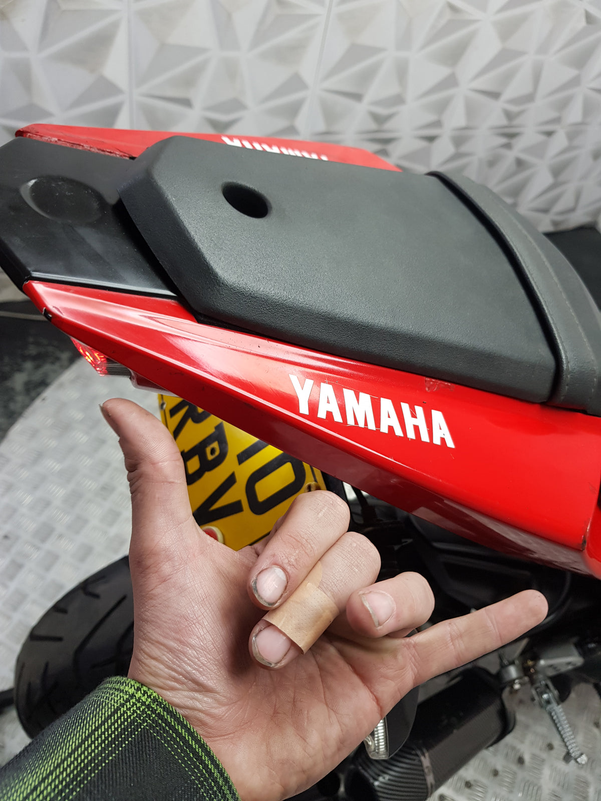 2010 YAMAHA R125