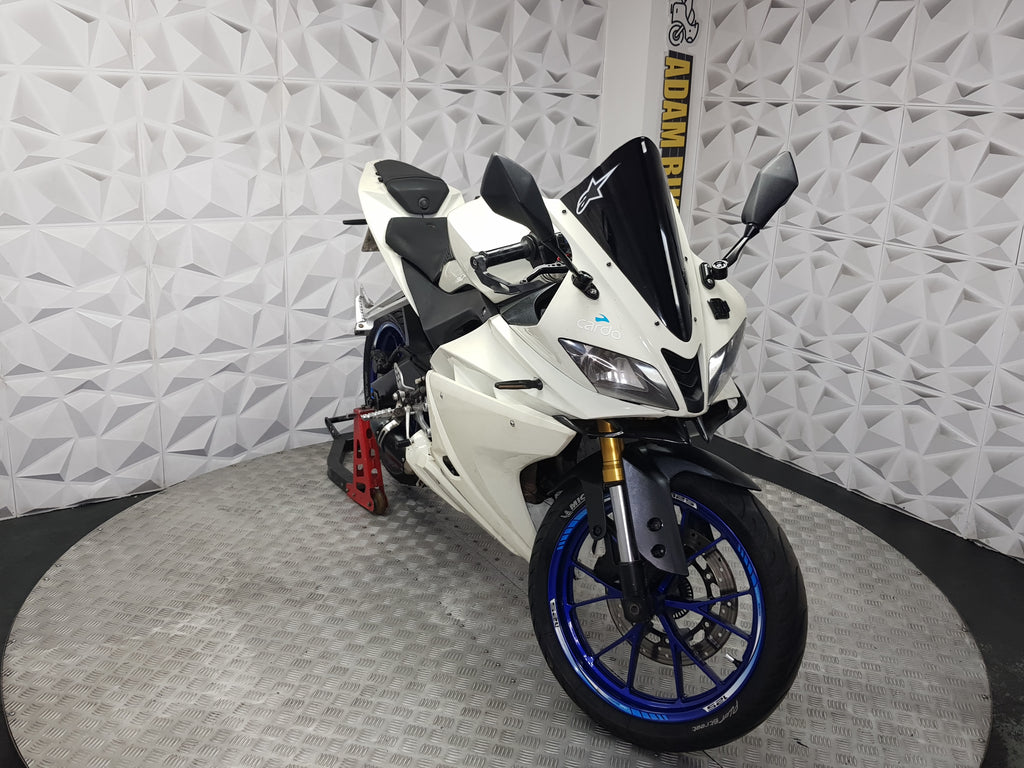 2016 YAMAHA R125 ABS