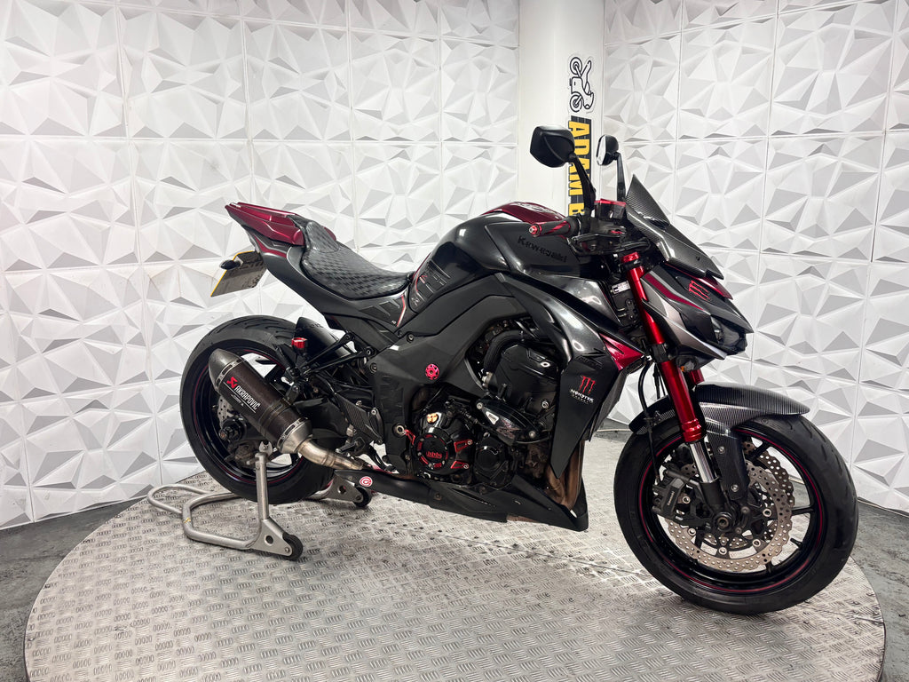 2016 Kawasaki ZR1000
