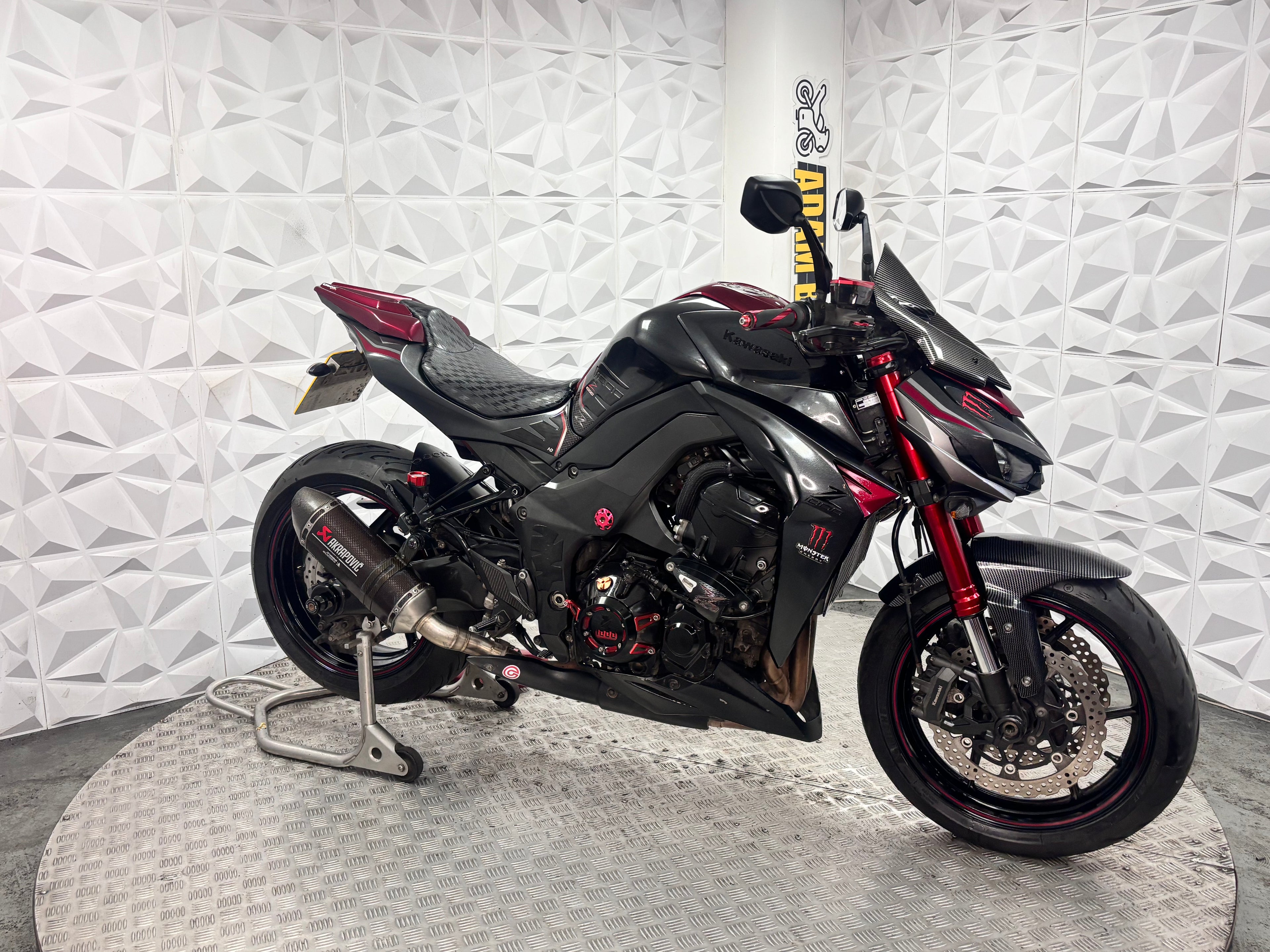 2016 Kawasaki ZR1000