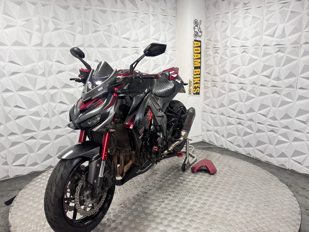 2016 Kawasaki ZR1000